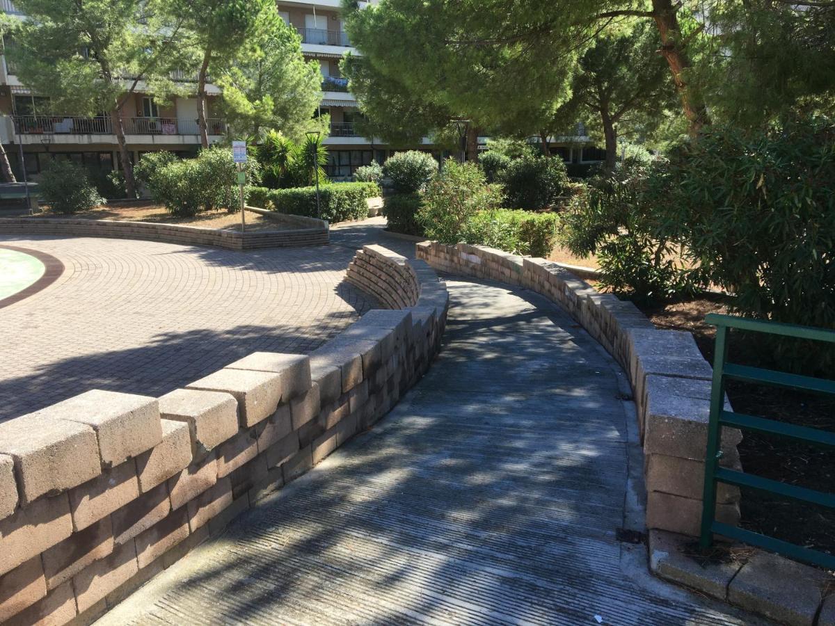 Appartamento - Terrazzo Vivibile Vista Mare, Wi-Fi Gratuito Vallecrosia Eksteriør bilde