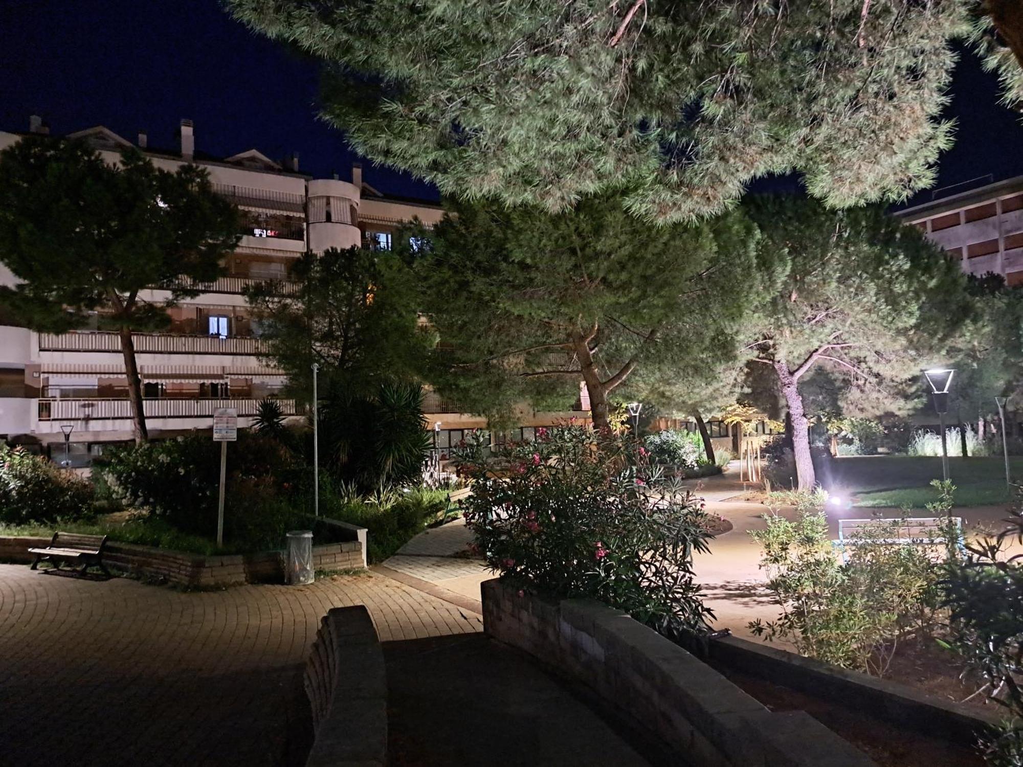 Appartamento - Terrazzo Vivibile Vista Mare, Wi-Fi Gratuito Vallecrosia Eksteriør bilde